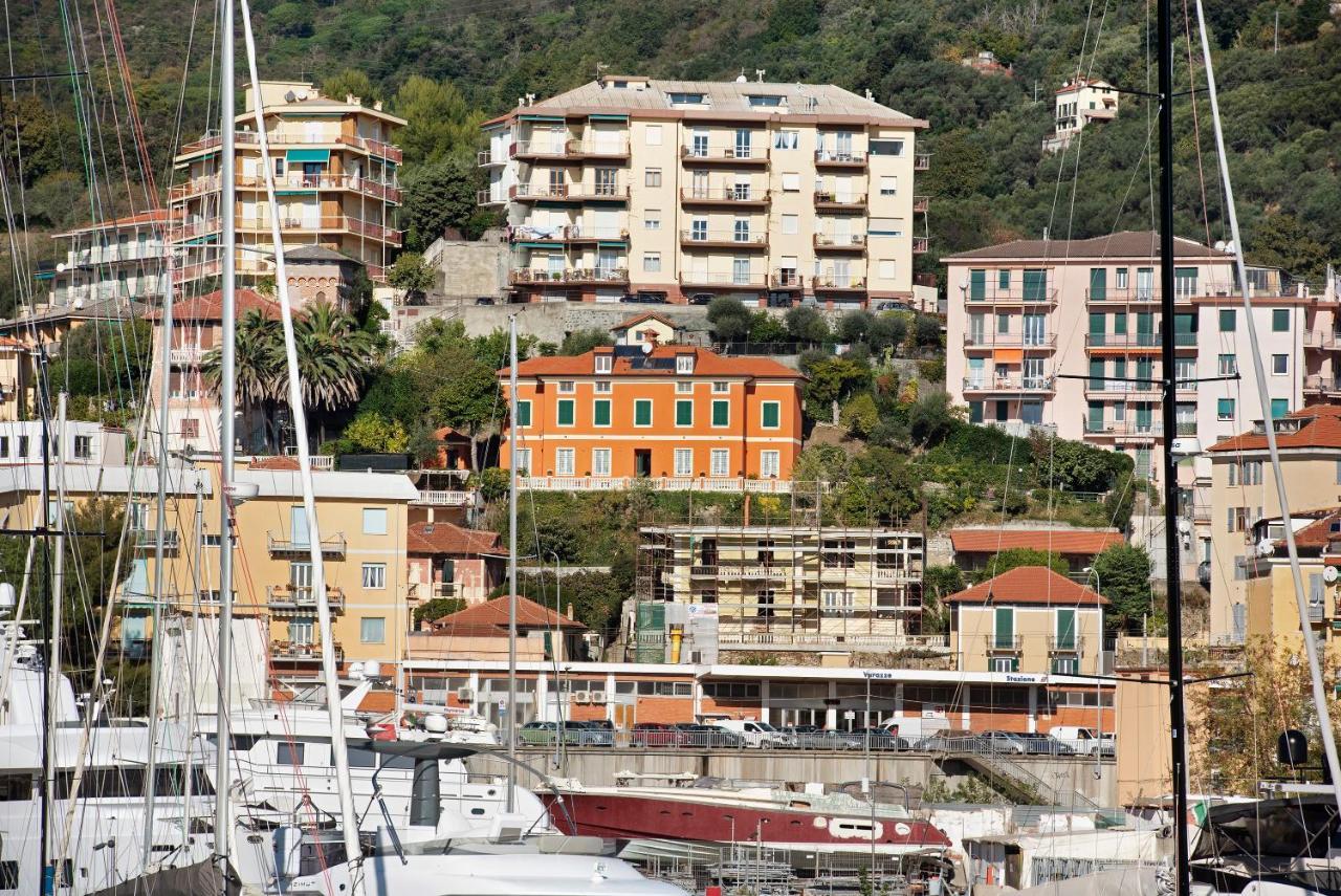 Trilocale In Vista Mare 1 Varazze